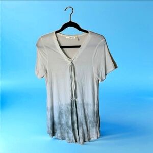 NWOT Andree by Unit White/Grey ombre rayon lace-up/tie neckline womens  small
